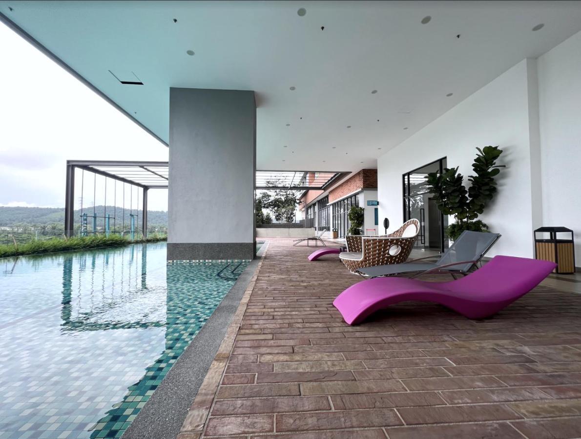 Free Parking # 2 Bed Family Bellsuite - Sepang Klia Kota Warisan Dış mekan fotoğraf