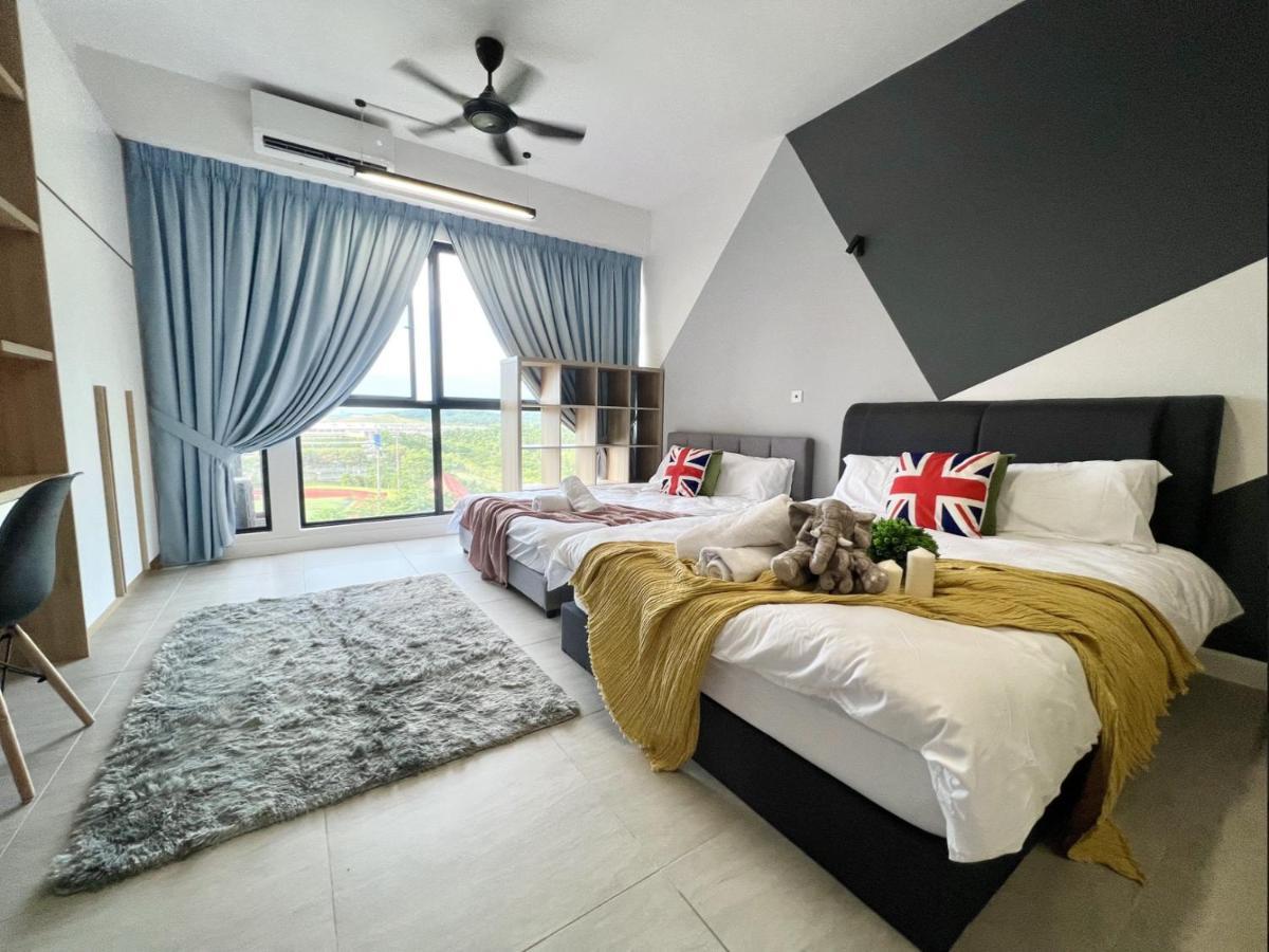 Free Parking # 2 Bed Family Bellsuite - Sepang Klia Kota Warisan Dış mekan fotoğraf