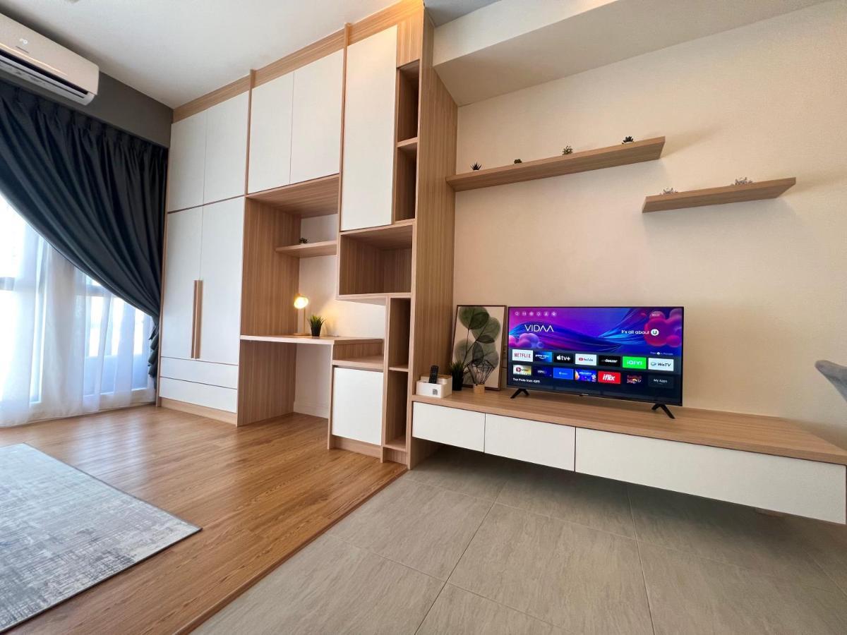 Free Parking # 2 Bed Family Bellsuite - Sepang Klia Kota Warisan Dış mekan fotoğraf