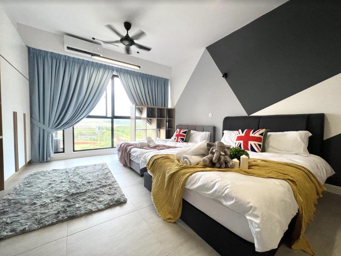 Free Parking # 2 Bed Family Bellsuite - Sepang Klia Kota Warisan Dış mekan fotoğraf
