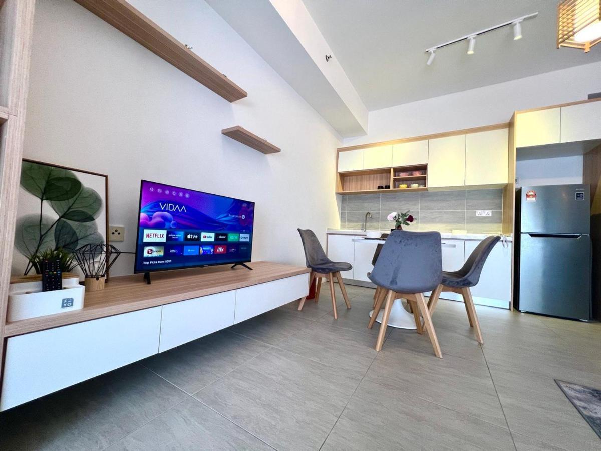 Free Parking # 2 Bed Family Bellsuite - Sepang Klia Kota Warisan Dış mekan fotoğraf