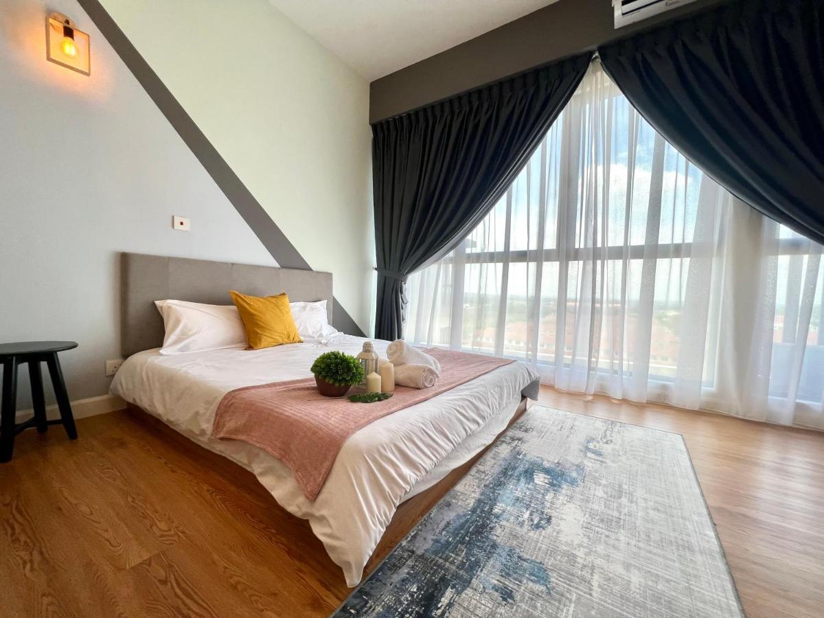 Free Parking # 2 Bed Family Bellsuite - Sepang Klia Kota Warisan Dış mekan fotoğraf