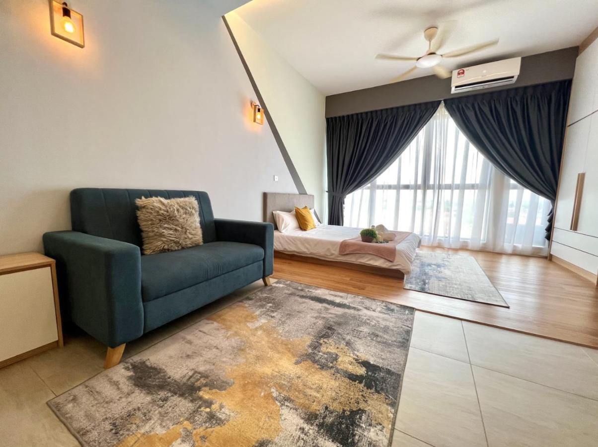 Free Parking # 2 Bed Family Bellsuite - Sepang Klia Kota Warisan Dış mekan fotoğraf